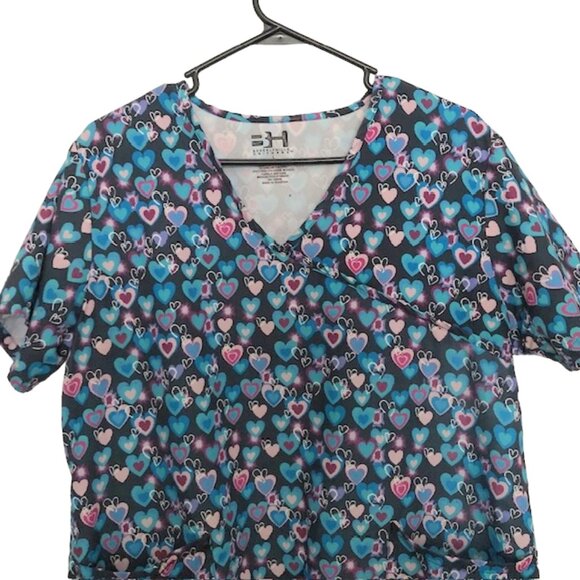 Beverly Hills Uniforms Women’s Printed Scrub Top Hearts - L - Picture 3 of 5